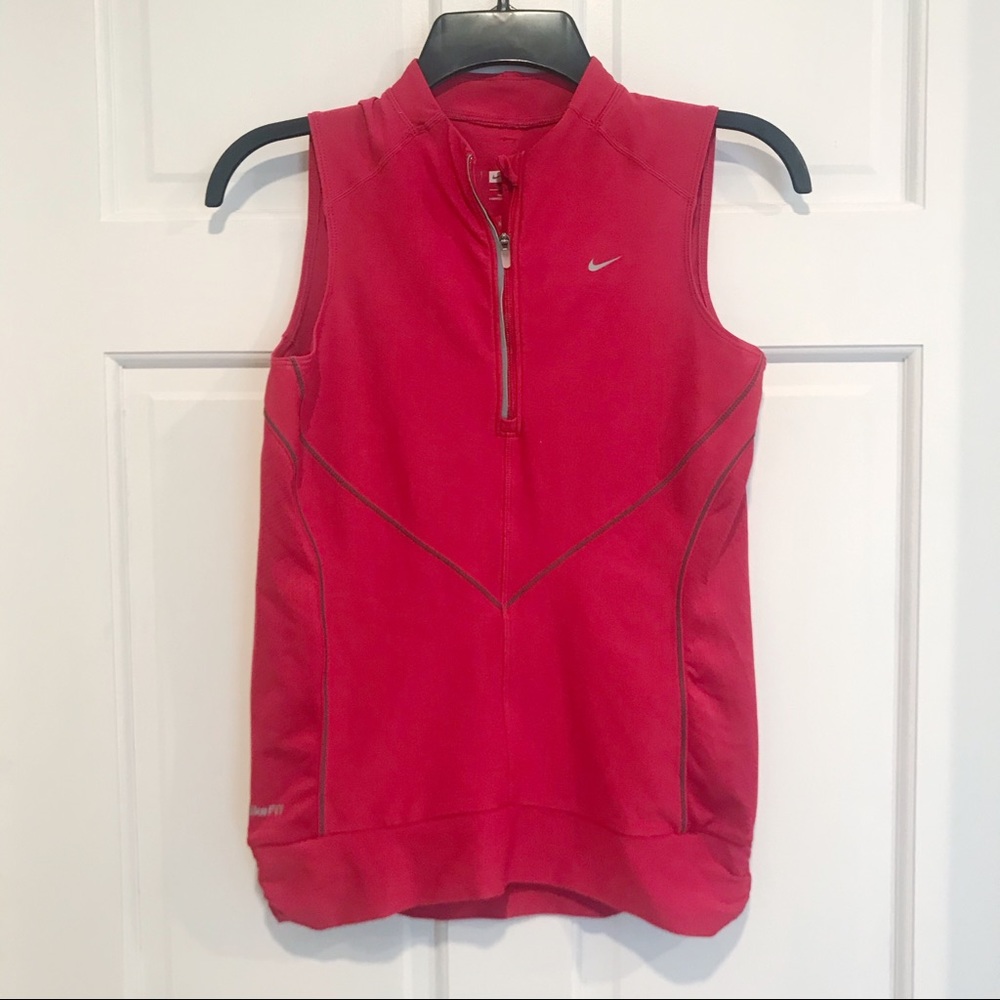 Nike Fit Dry Sleeveless workout shirt